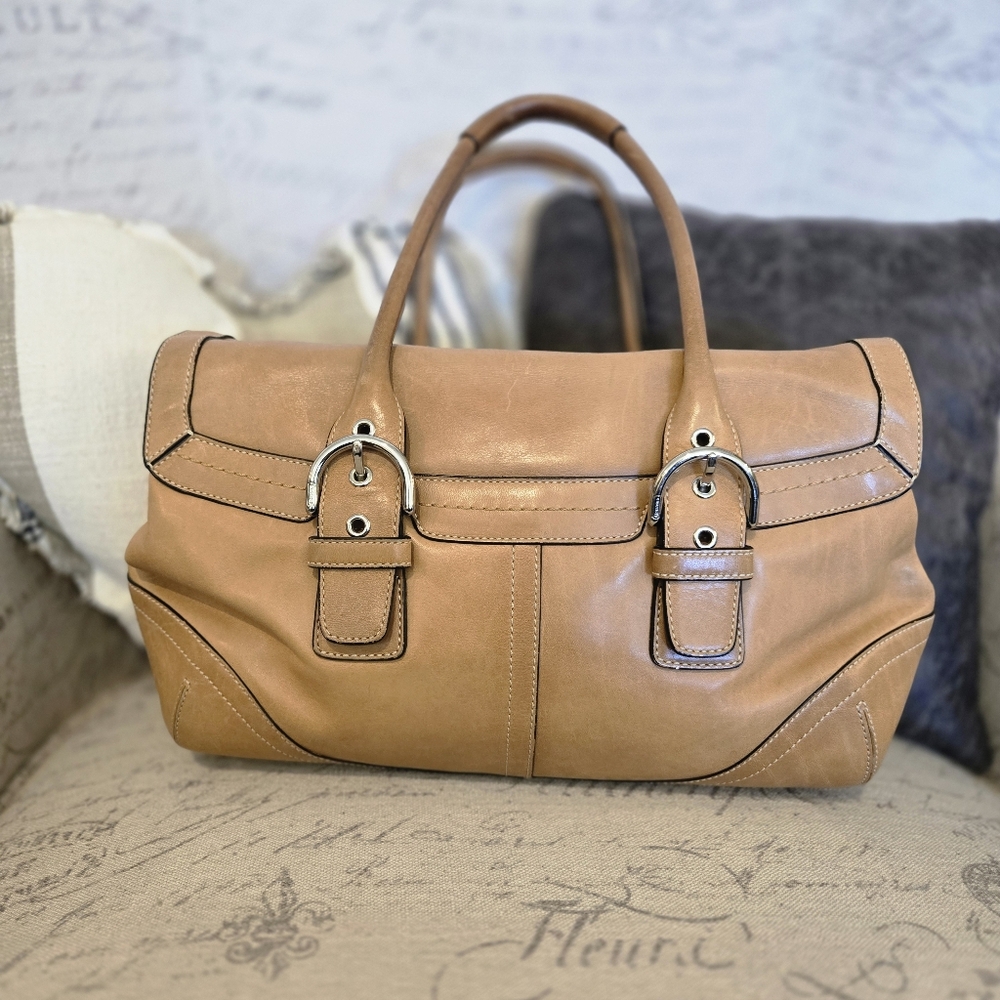 Vintage (2005) Coach Hampton SoHo Leather Bag Style 9636 - Picture 11 of 15
